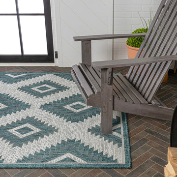 Lior Geometric Moroccan Diamond Area Rug
